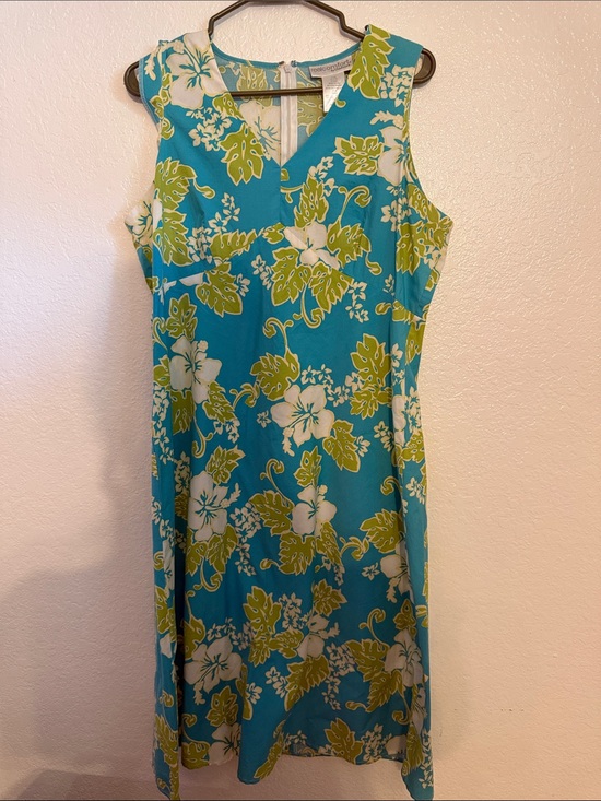 Chadwicks Dresses & Skirts - Chadwick’s realcomfort cotton sleeveless dress Medium Hawaiian blue green